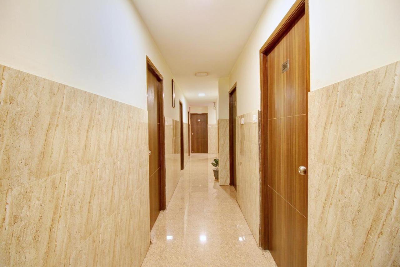 Oyo 4494 Amrita Hotel